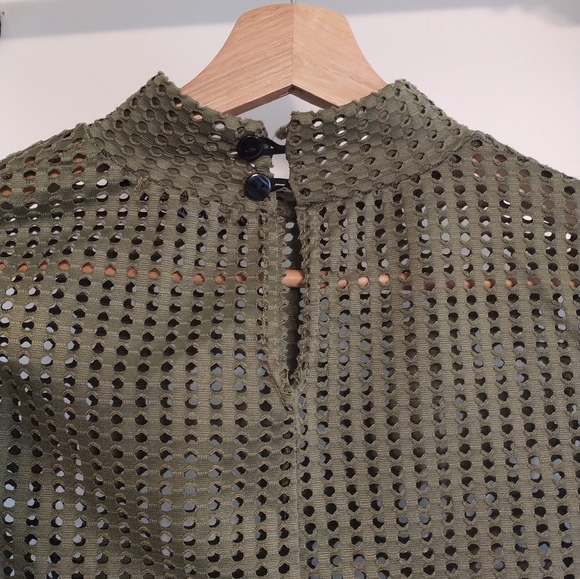 Urban Outfitters boohoo Bodysuit Size Medium Green Mock Turtleneck Shirt Top - Picture 9 of 12